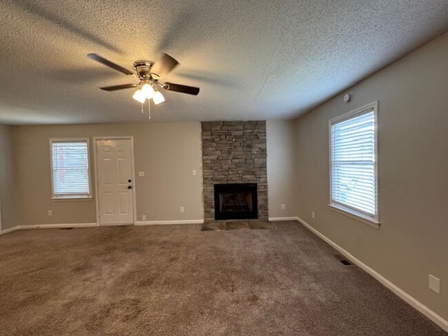Photo - Downtown Greer area - This duplex is such ...
