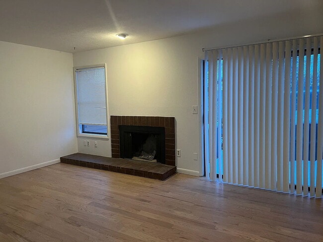 Photo - 3160 Eastwood Ct