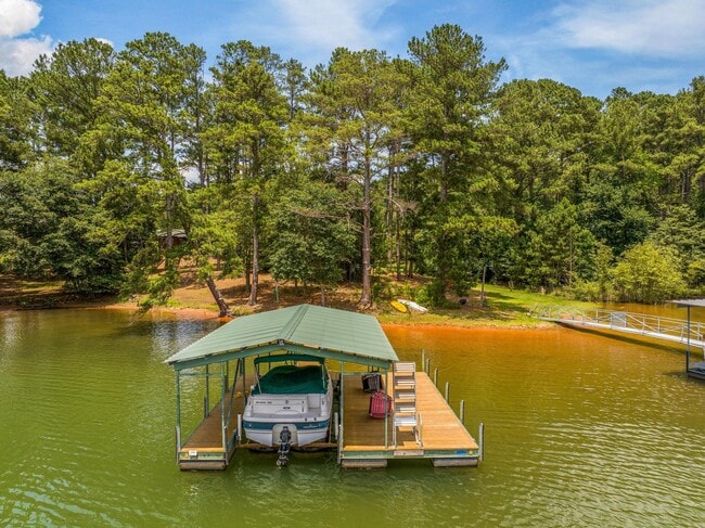 Photo - 3148 Ridge Rd
