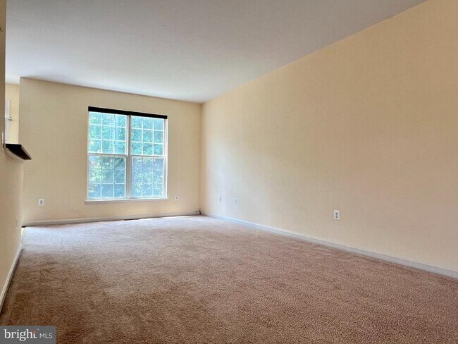 Photo - 15720 Palermo Terrace