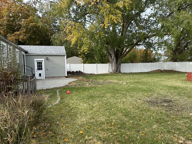 Photo - 10421 E Springfield Ave