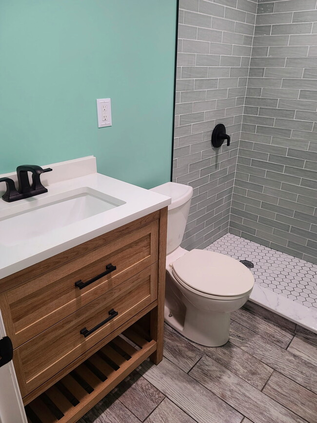 Photo - 133 N Country Rd