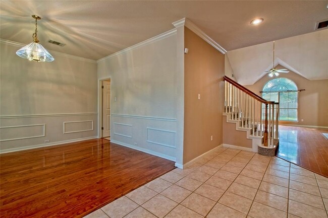 Photo - 8212 Fern Bluff Ave