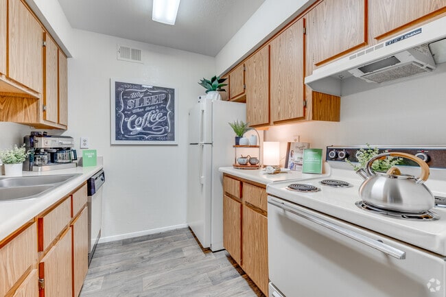 1BR, 1BA - 611SF - Kitchen - North Mountain Village