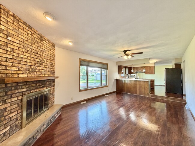 Photo - 4012 Oldwyck Dr