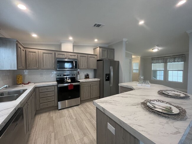 Building Photo - 142 Bimini Cay Cir