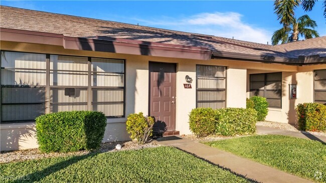 Building Photo - 3903 SE 11th Ave Unit 107 Rental