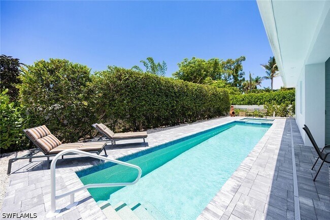 Photo - 1232 Royal Palm Dr