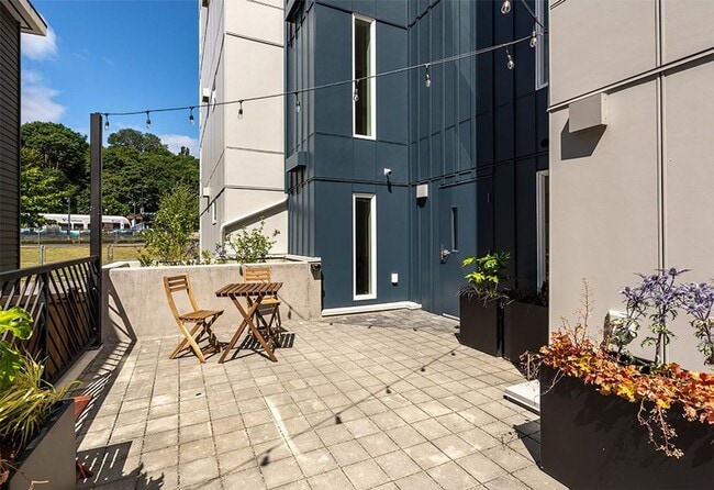 Photo - Vale Studios