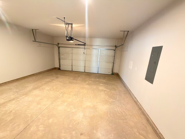 Photo - 109 Gervais Cir