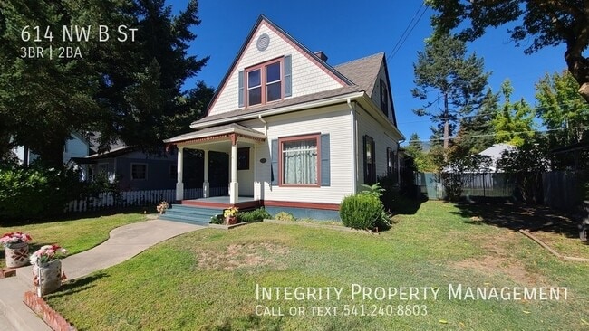 Building Photo - 614 NW B St Rental