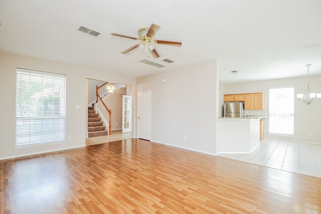 Photo - 5029 Lodgepole Ln
