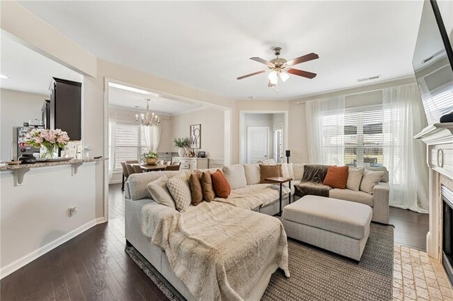 Photo - 5940 Weddington Dr