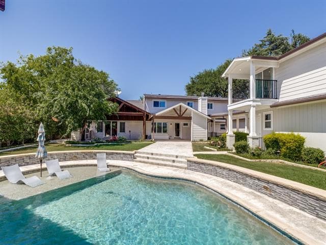 Building Photo - 4432 Willow Ln