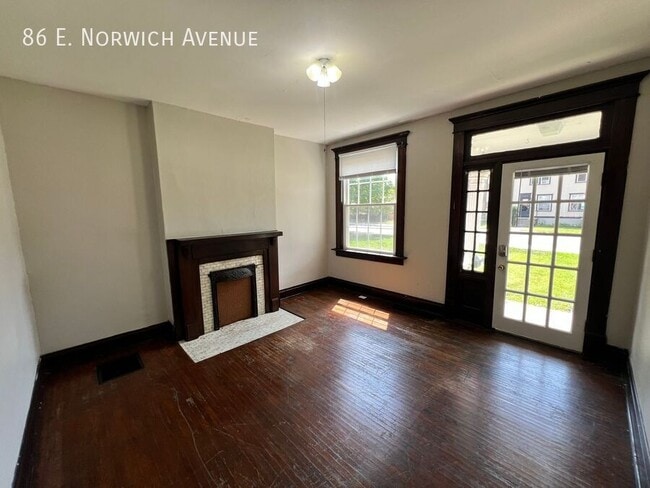 Photo - 86 E Norwich Ave