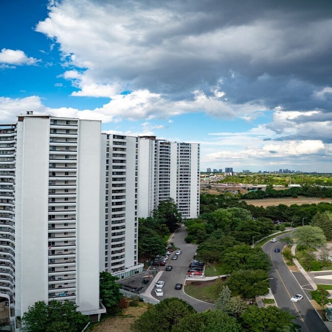 Building Photo - Graydon Hall
