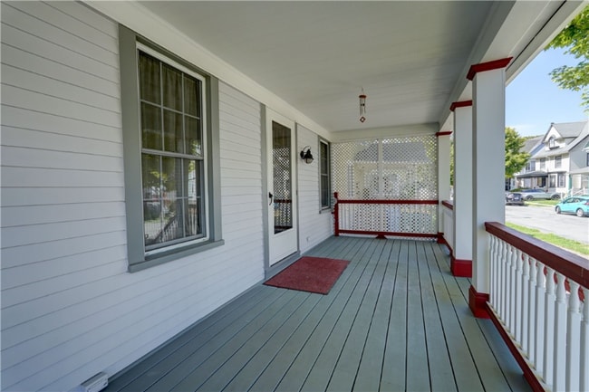 Photo - 77 Harper St