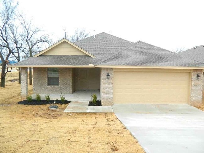 Building Photo - 1025 Creek Side Dr