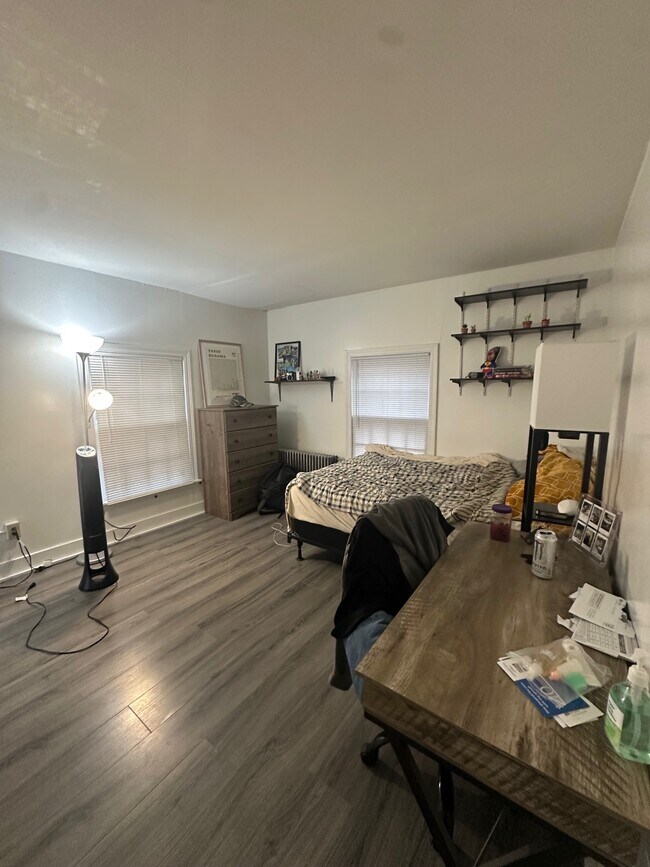 Photo - 509 E Buffalo St