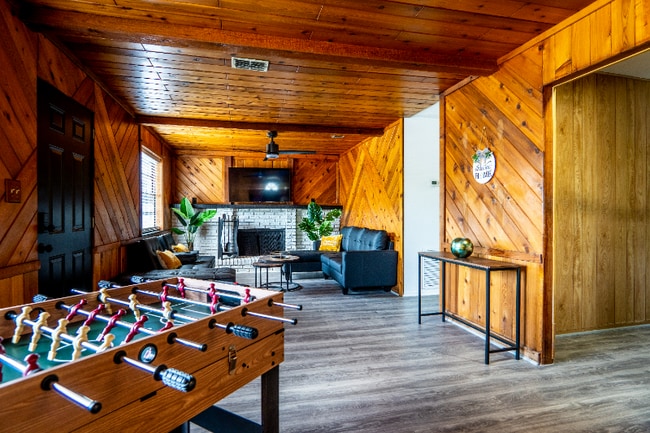 Photo - 1118 Overdale St