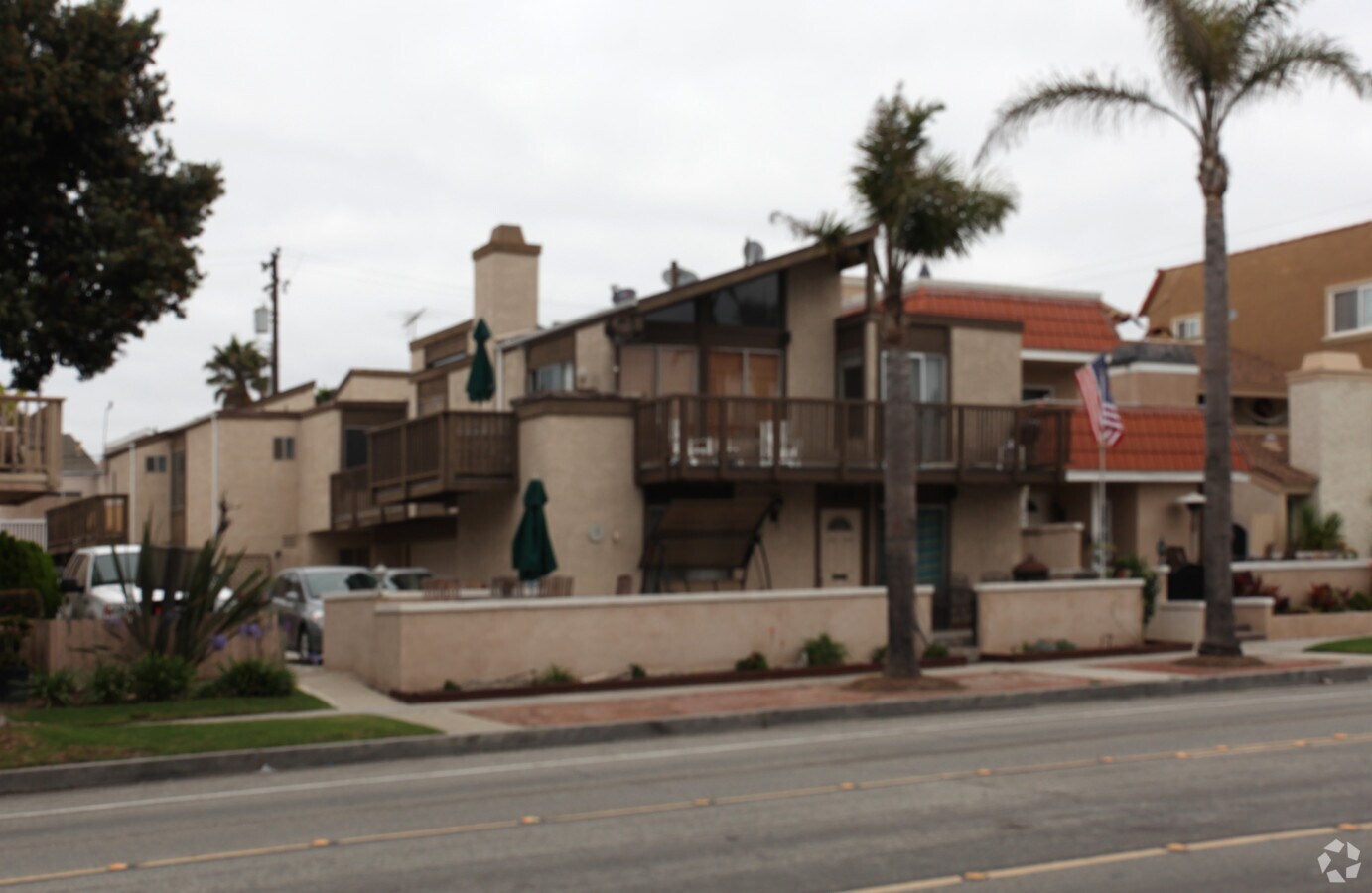 Photo - 217 17th St Apartments