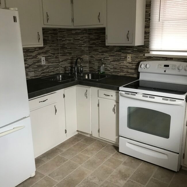 1508 w walnut ave Unit 2nd floor 3BD