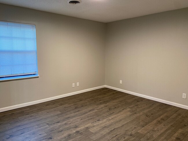 Photo - 36 Sta Les Cv Unit 3