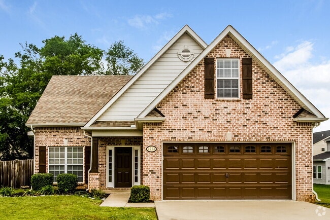 Building Photo - 2213 Strickland Dr Rental