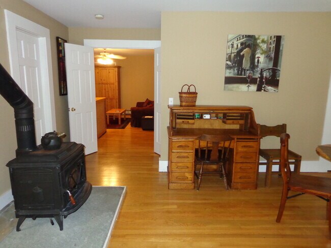 Photo - 89 Florida Hill Rd Unidad FP