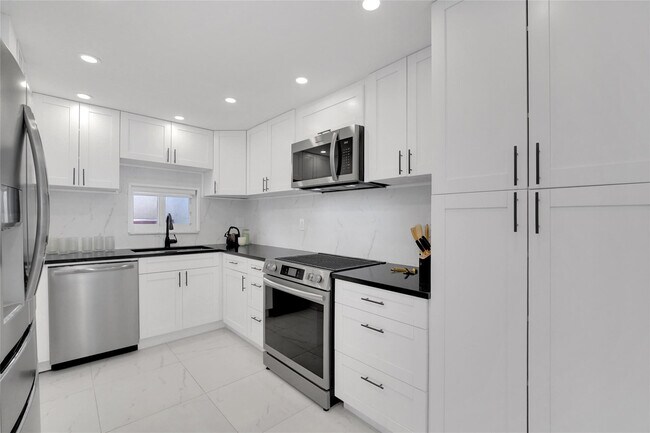 Photo - 8911 S Hollybrook Blvd Unit 201