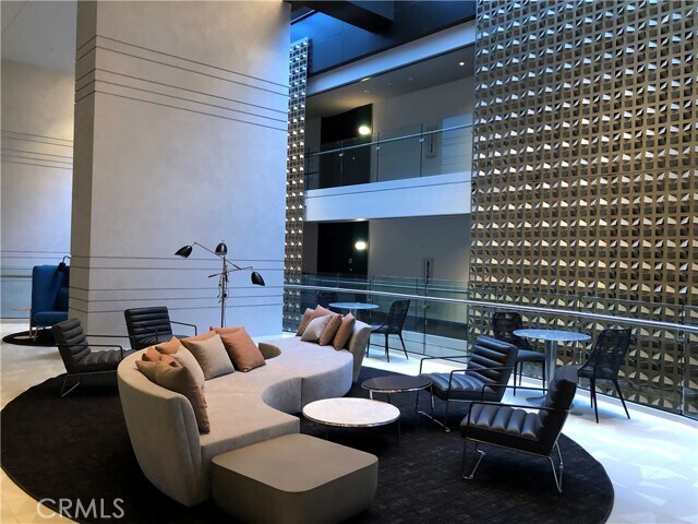 Photo - 400 S Broadway Unit 802