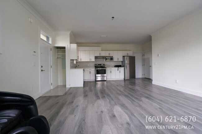 Photo - 314 Defehr Rd