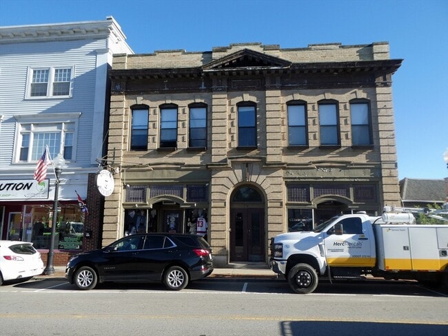 Photo - 13 N Main St Unit 1