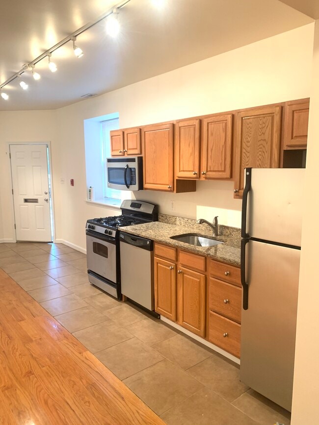 Photo - 1538 S 9th St Unit 1