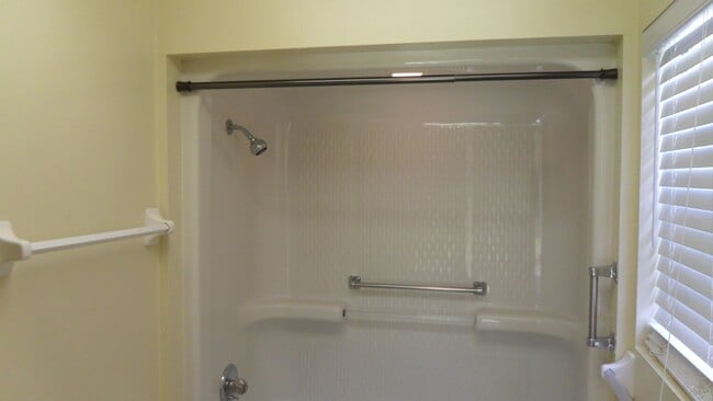 Photo - Great Condo on Bemiss