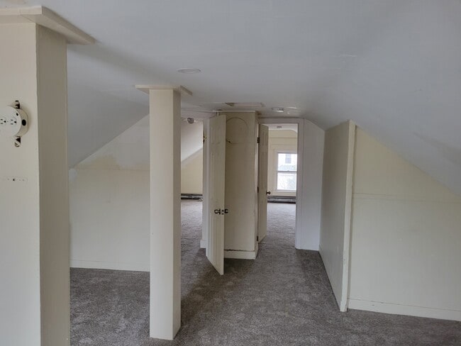bedroom - 27 Phebe St Unit 2nd Floor