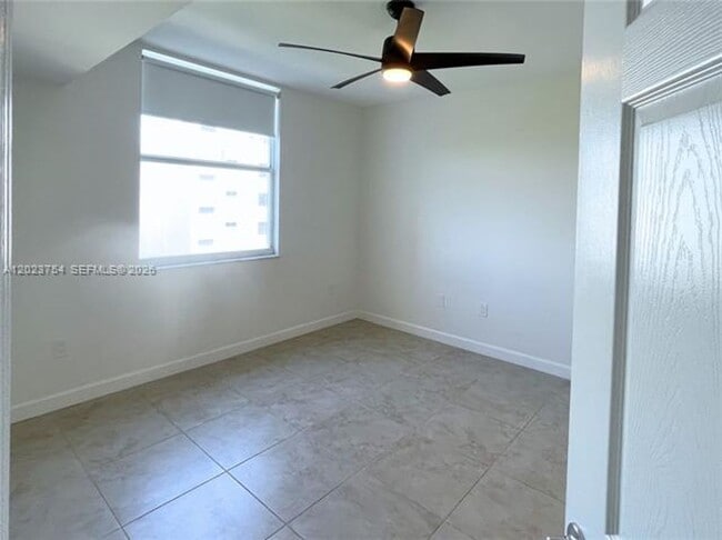 Photo - 1723 SW 2nd Ave Unit 1723 SW 2nd Ave # 705
