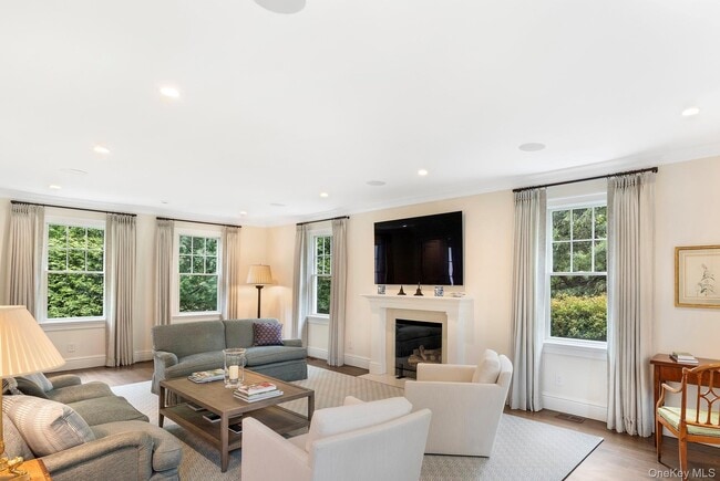 Photo - 150 Harvest Ln