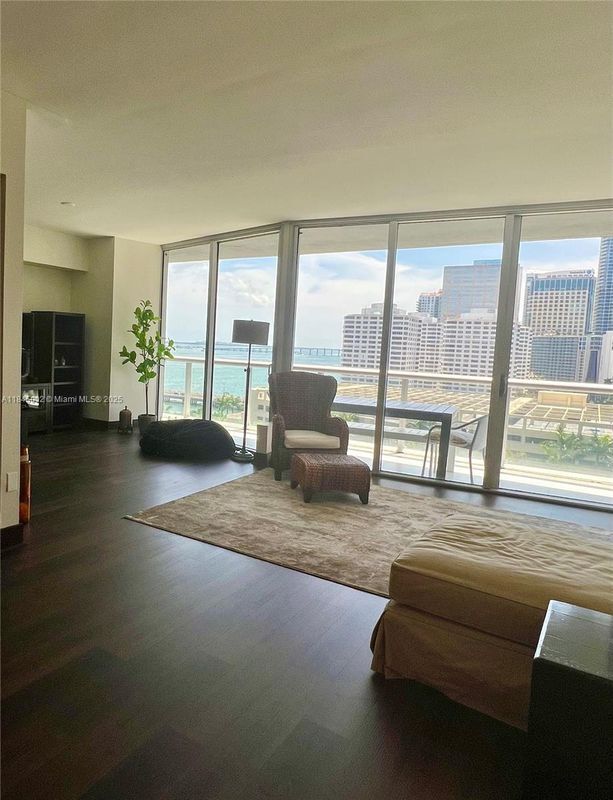 Photo - 495 Brickell Ave