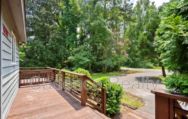 Photo - 6209 Greenville Sound Rd