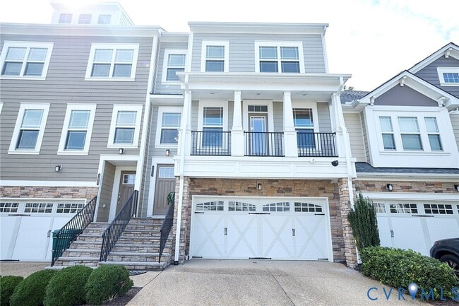Building Photo - 5421 Hickory Ann Dr