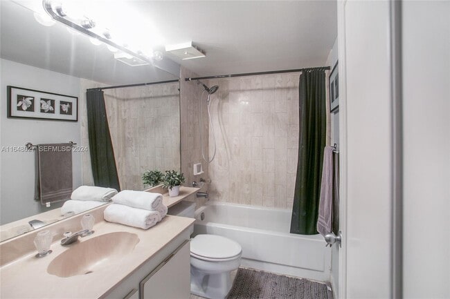 Photo - 1717 N Bayshore Dr Unit A-3050