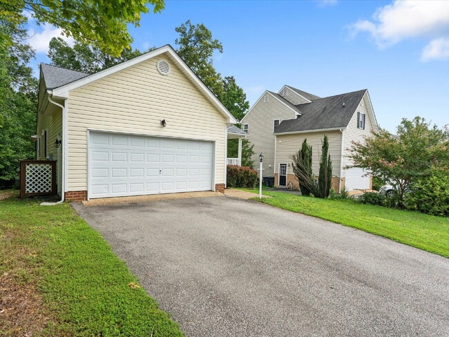 Photo - 5701 Hereld Green Dr