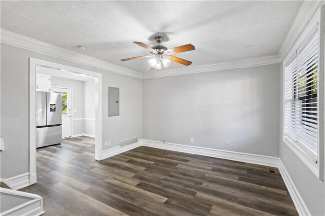 Photo - 2998 Crooked Creek Rd NW