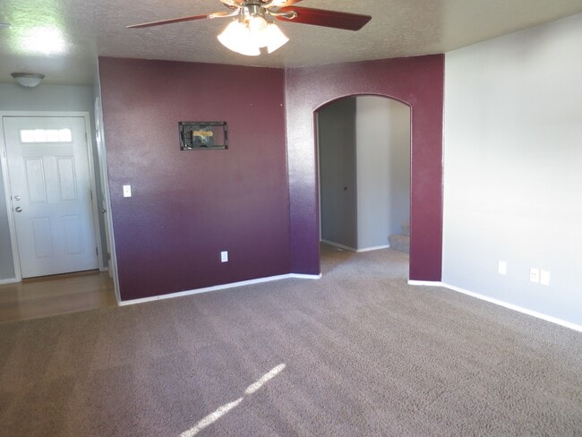 family room - 4322 E Arch Dr