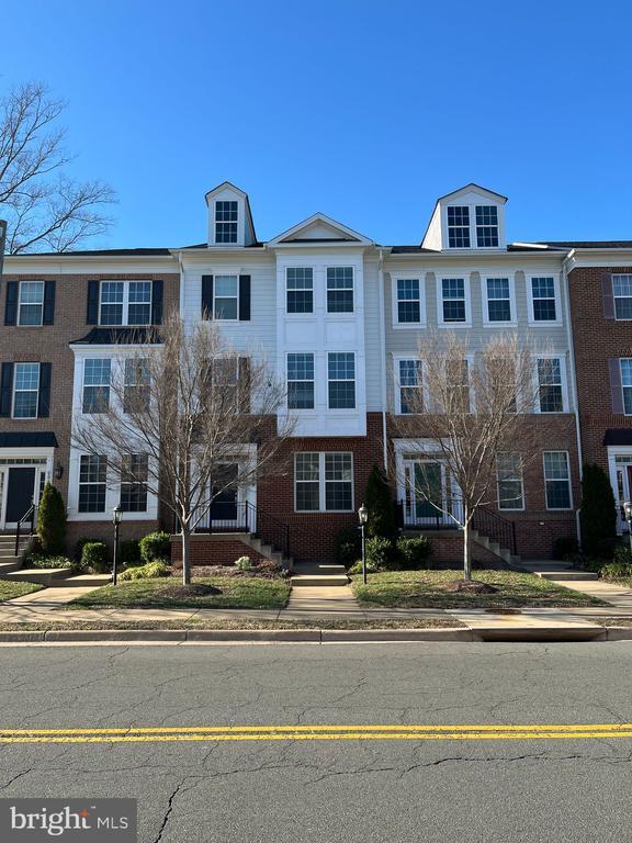 Photo - 8886 Orchard Ln Townhome