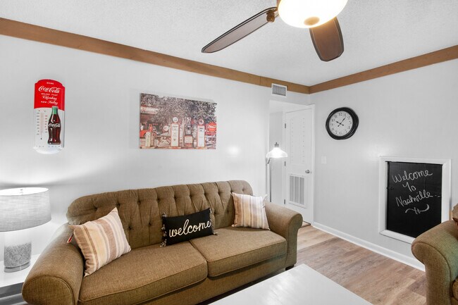 Photo - 129 Needles Ct
