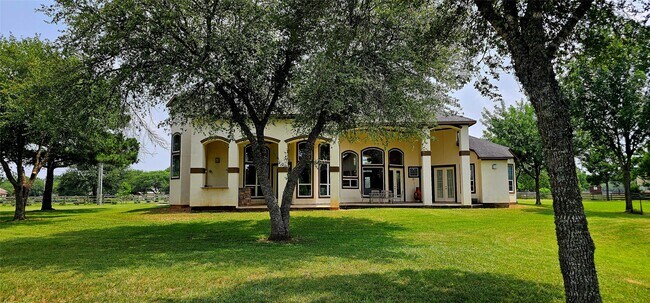 Photo - 943 High Meadow Ranch Dr