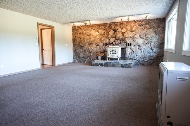 Photo - 95 Rattlesnake Rd