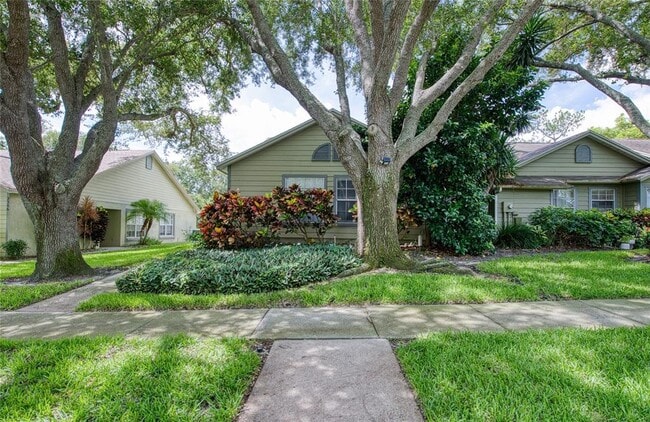 Building Photo - 2390 Bentley Dr